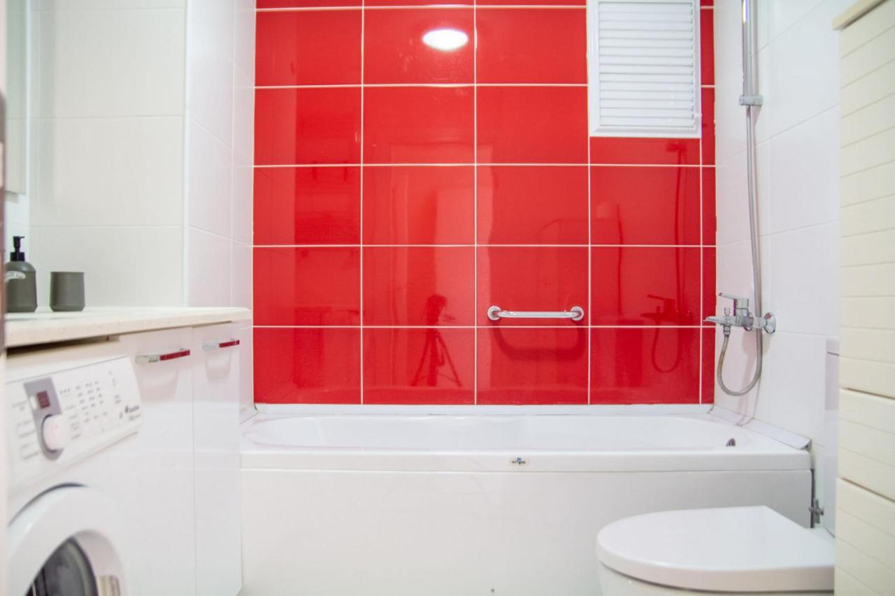 Lovely Flat Near Public Transportation In 伊兹密尔 外观 照片